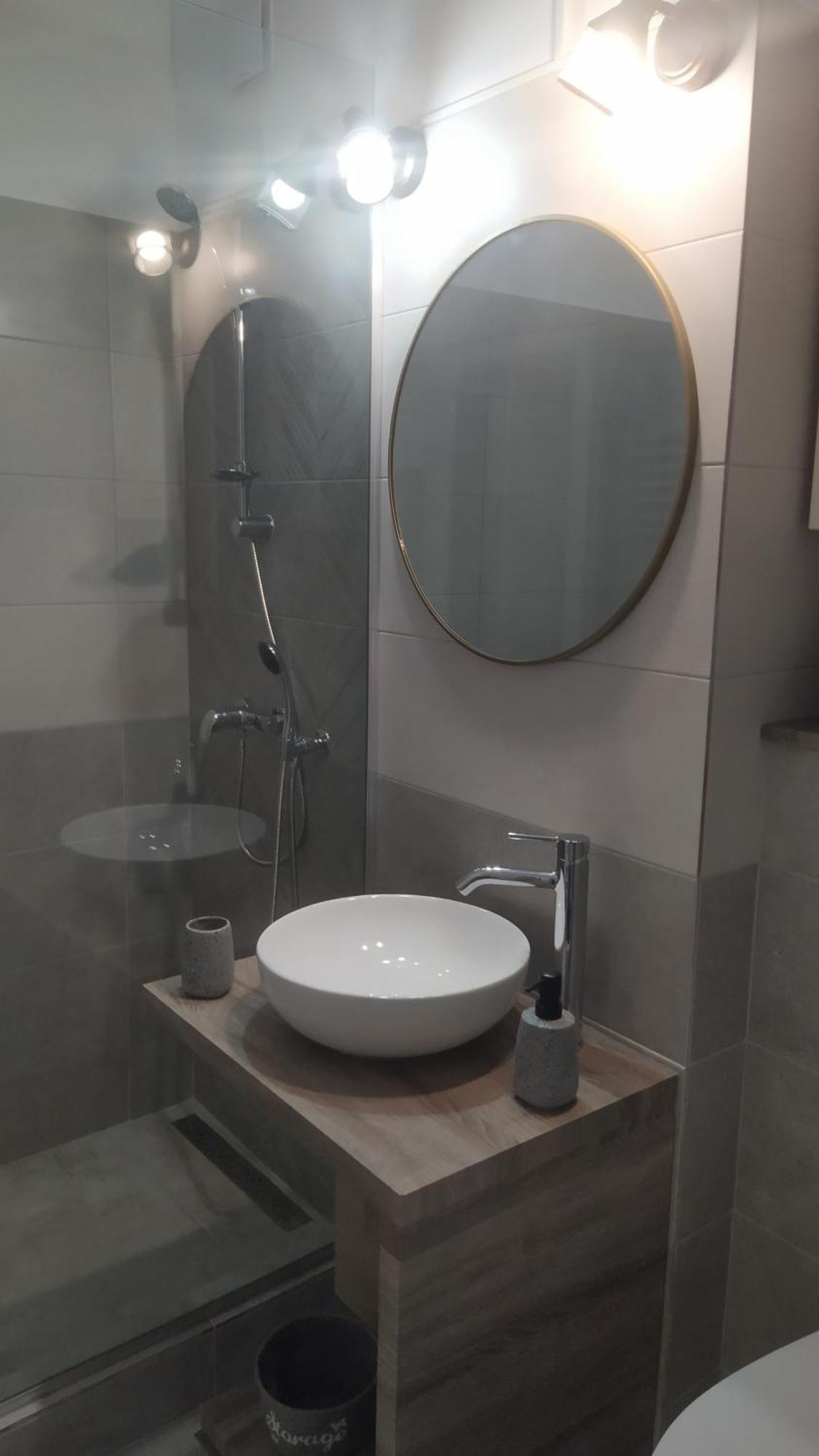 Ami Studio Constanta Luaran gambar